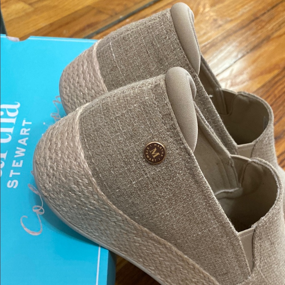 Skechers Men's Beige Slip-On Loafers